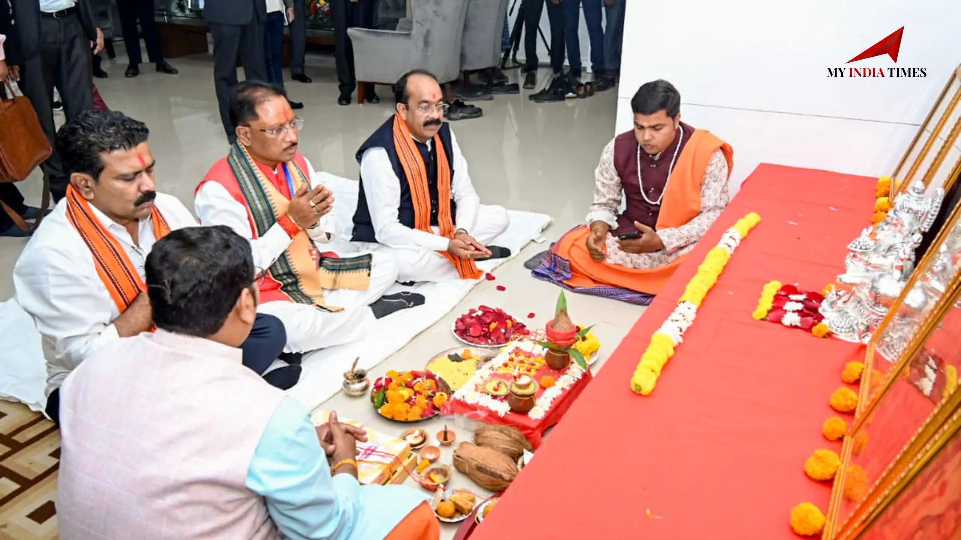 Chhattisgarh Chief Minister Vishnu Deo Sai Attends Grand Giroudpuri Mela, Announces Major Developments